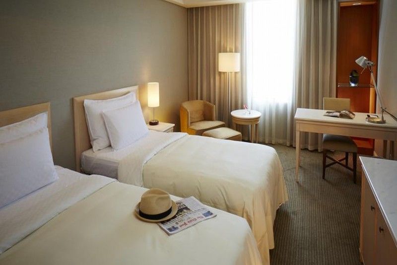 Welcome Hotel Тайбэй Экстерьер фото