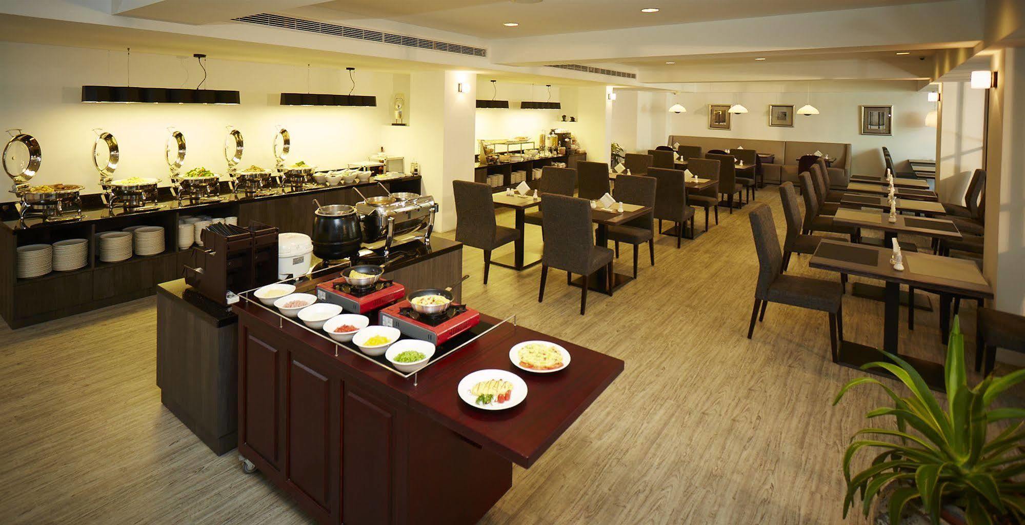 Welcome Hotel Тайбэй Экстерьер фото