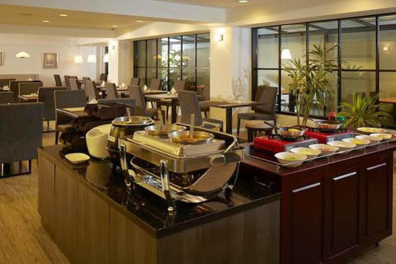 Welcome Hotel Тайбэй Экстерьер фото